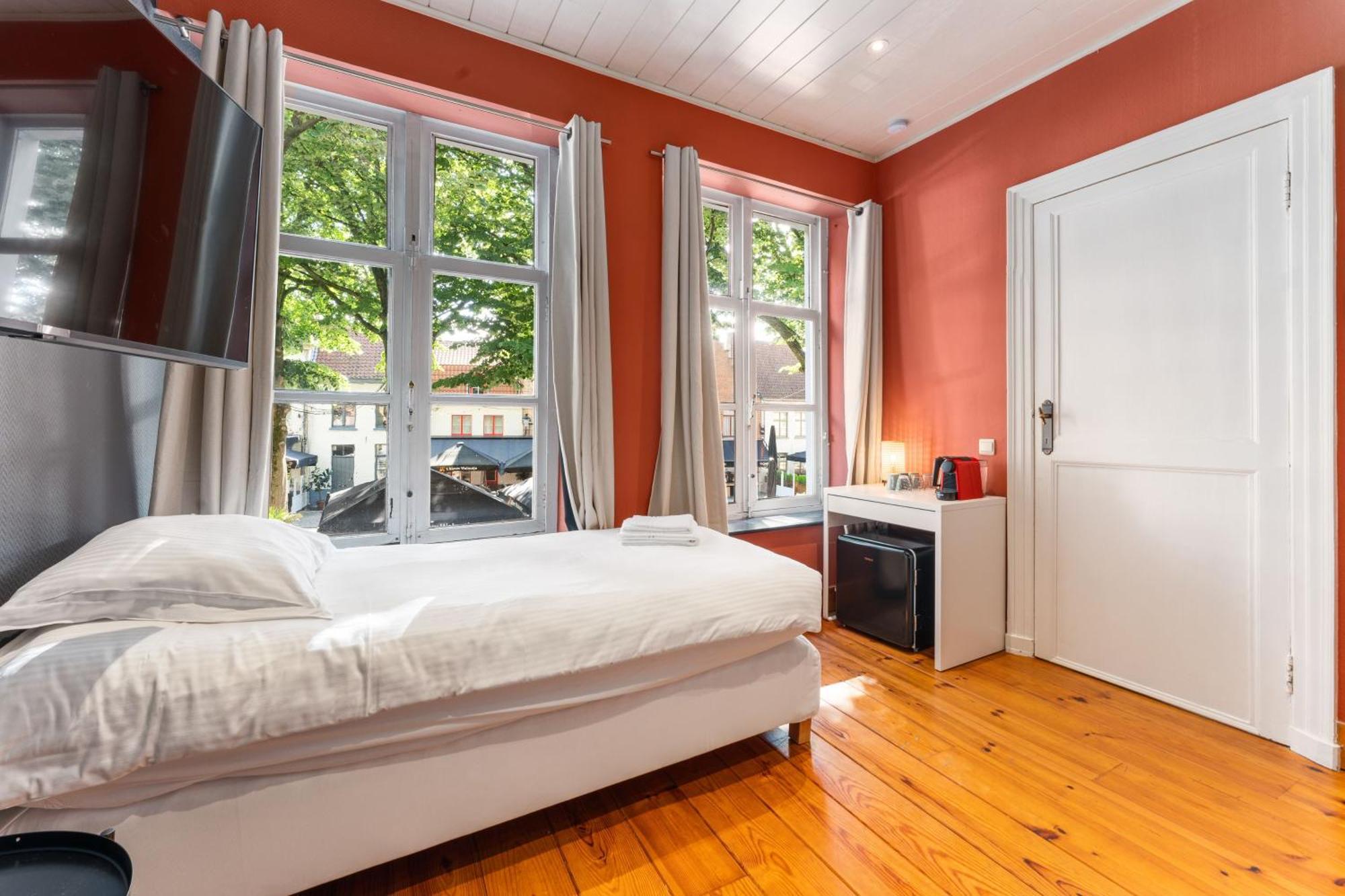 Lake Suites Brugge