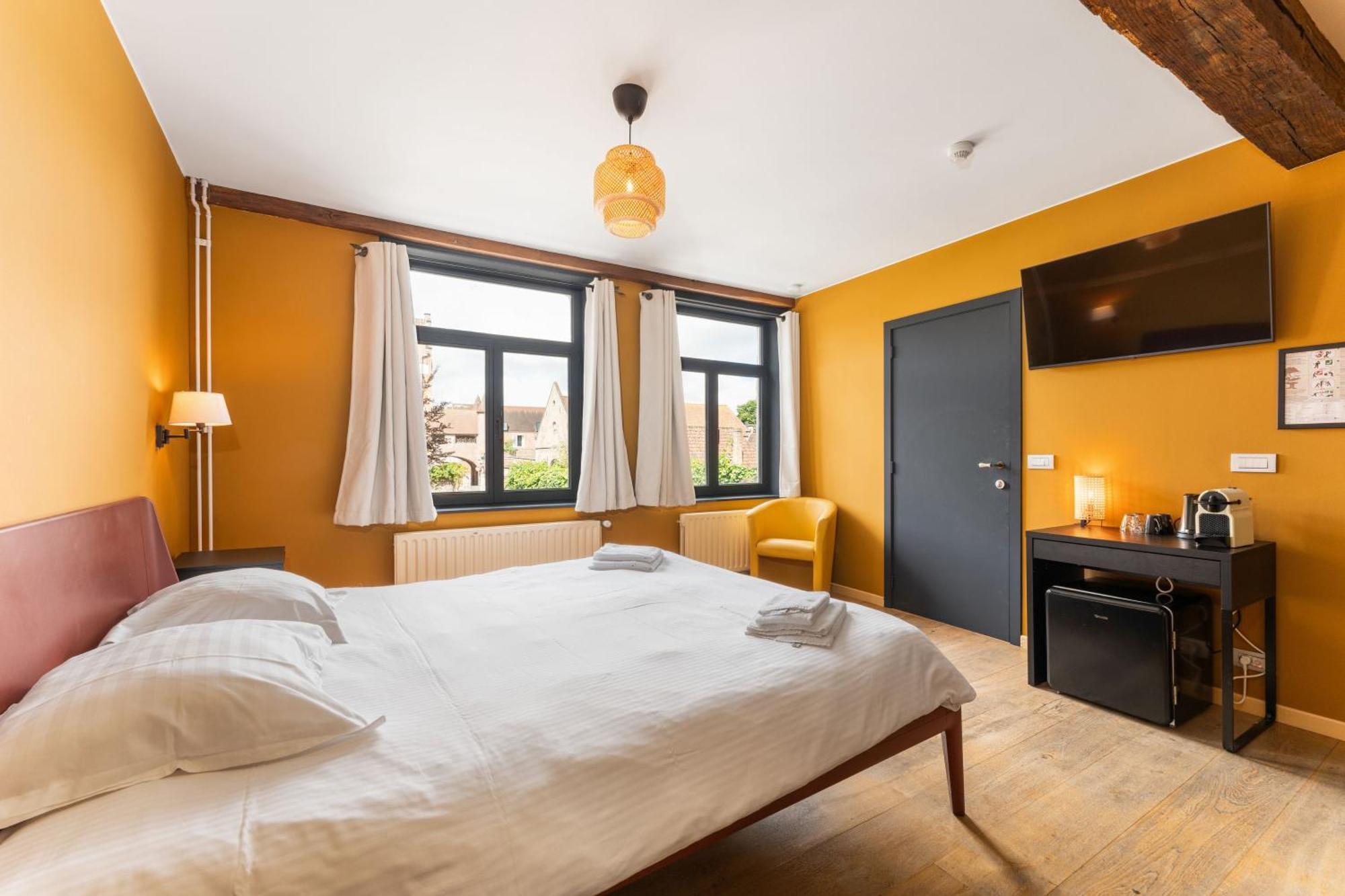 Lake Suites Brugge